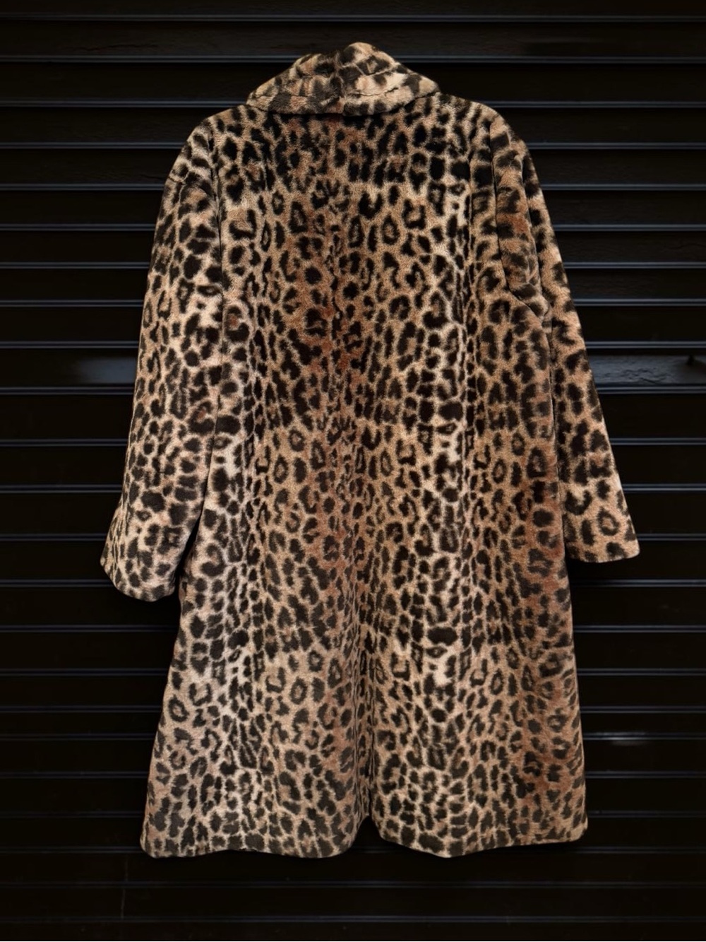 New Johnny Was Faux Fur Leopard Print Coat with 100% Silk Printed Lining Rare - Picture 2 of 16